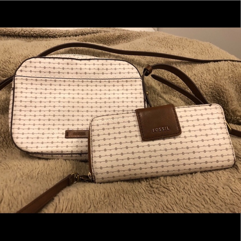 purse and wallet